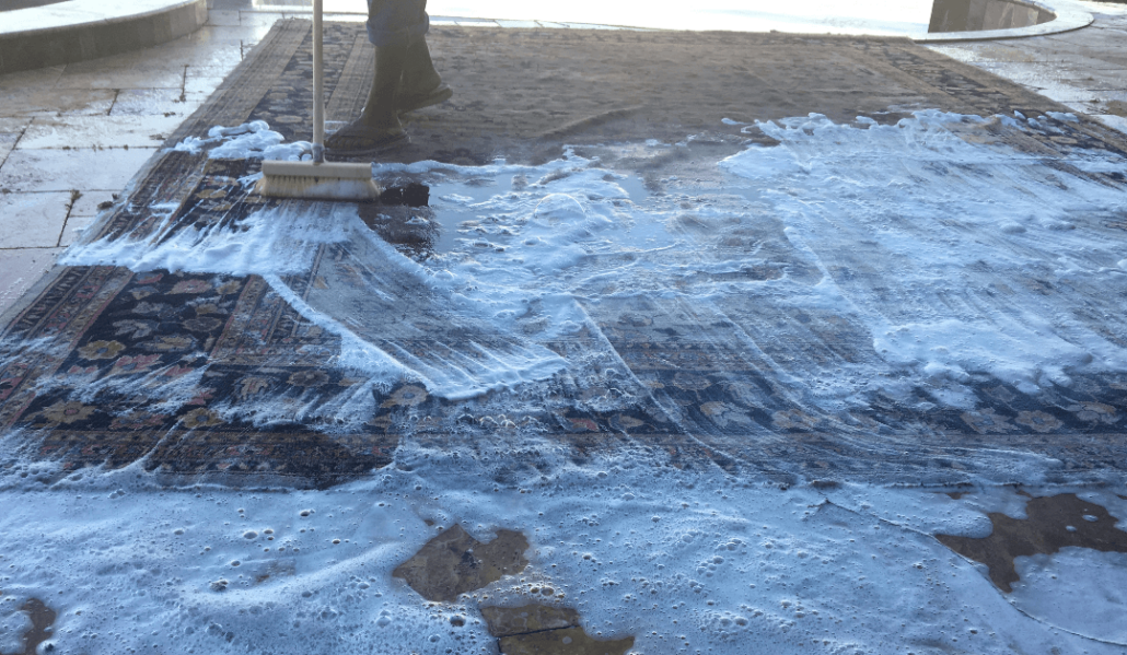 Rug Cleaning in Fort Myers That Makes Your Rugs Look Fresh Again